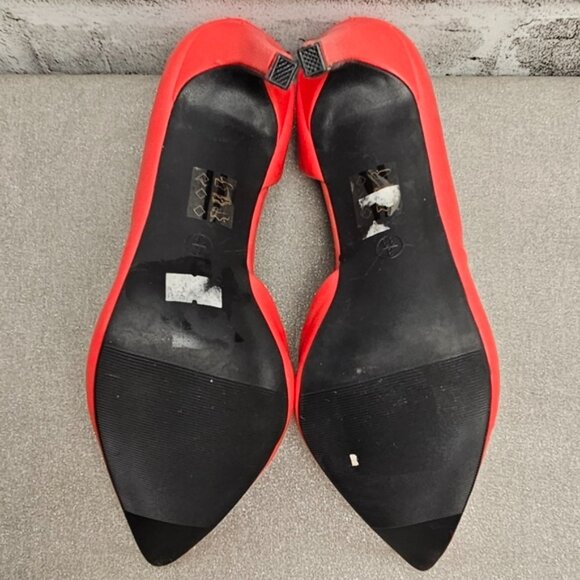 le Chateau Elegant Red High Heels - Picture 6 of 6